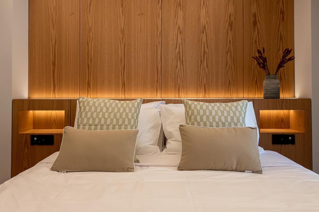 Phaedrus Living Luxury Penthouse Ploutarchou Daire Atina Dış mekan fotoğraf