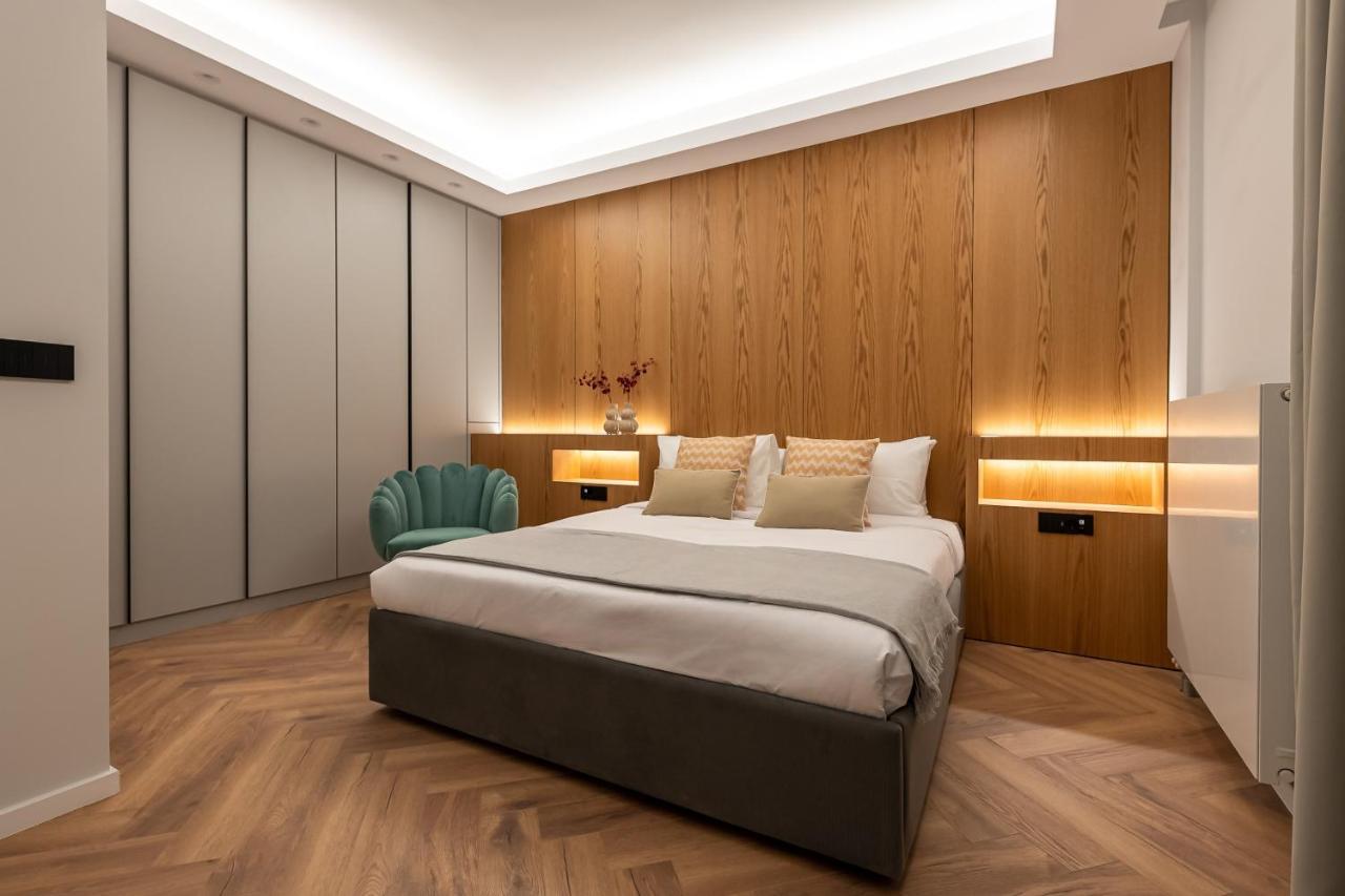 Phaedrus Living Luxury Penthouse Ploutarchou Daire Atina Dış mekan fotoğraf